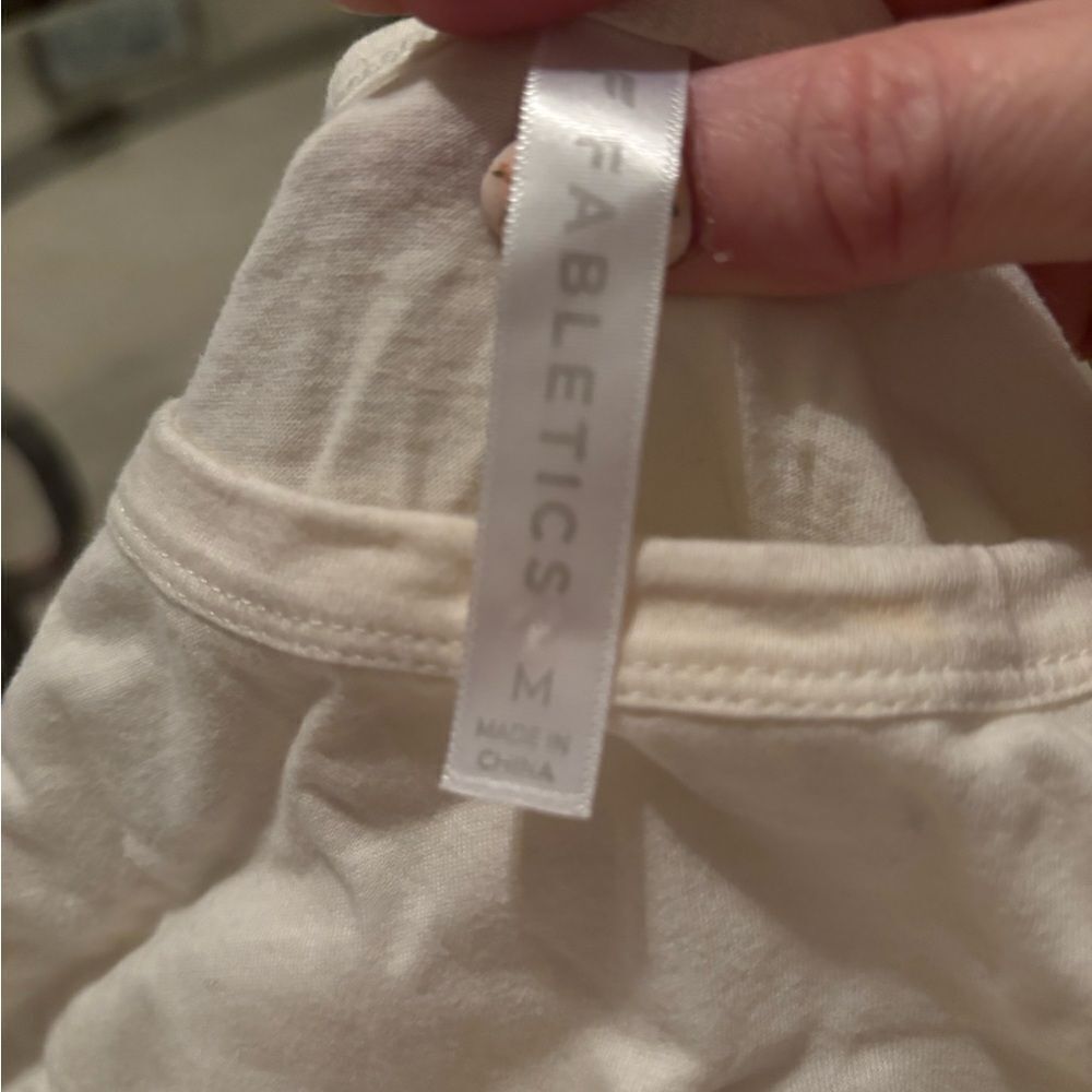 Fabletics Cropped T shirt - Picture 3 of 4